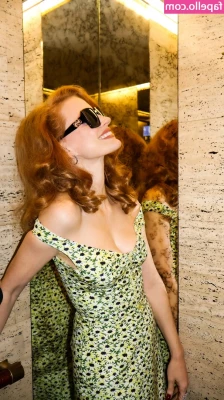 Jessica Chastain [ jessica-chastain ] - i'm waiting for u on my bed daddy 🙊