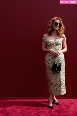 Jessica Chastain [ jessica-chastain ] - Feel Something