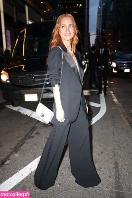 Jessica Chastain [ jessica-chastain ] - Say goodbye to the pink    And tell me what color you d like to see