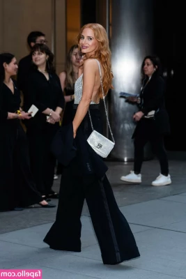 Jessica Chastain [ jessica-chastain ] - like cat ❤️🐱
