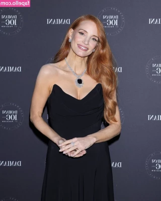 Jessica Chastain [ jessica-chastain ] - Smack it