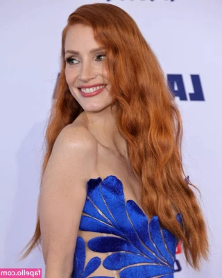 Jessica Chastain [ jessica-chastain ] - is there anything better than tits and toes    you can suck on both