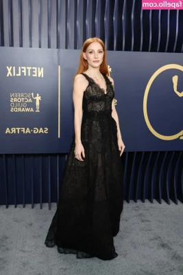 Jessica Chastain [ jessica-chastain ] - Do u like it from the back or the front