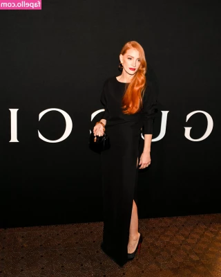 Jessica Chastain [ jessica-chastain ] - I need a foot massage  Any offers