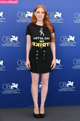 Jessica Chastain [ jessica-chastain ] - Quien me acompaña solo en casa