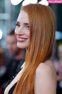 Jessica Chastain [ jessica-chastain ] - The only package I want for xmas is yours