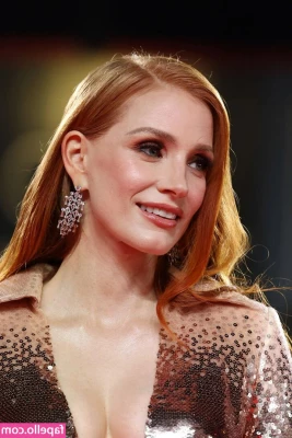 Jessica Chastain [ jessica-chastain ] - trying out my new 8 inch dildo