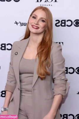 Jessica Chastain [ jessica-chastain ] - A neighborhood unfriendly hottie