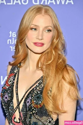 Jessica Chastain [ jessica-chastain ] - I love showering with you~❤️ I'd make sure you lathered every