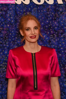 Jessica Chastain [ jessica-chastain ] - I swear it did not hurt at all heheheh