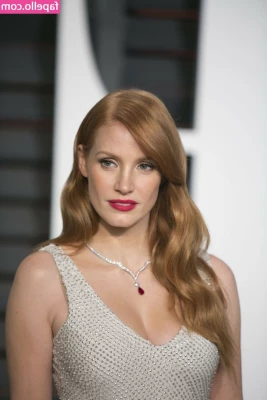 Jessica Chastain [ jessica-chastain ] - I love sucking papi s dick  For the Full video  Message me