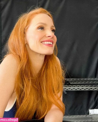 Jessica Chastain [ jessica-chastain ] - Who wants custom content this weekend  Message me with any requests