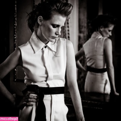 Jessica Chastain [ jessica-chastain ] - Cum watch me degrade you for having to pay for a strip tease with a