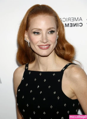 Jessica Chastain [ jessica-chastain ] - 𝐼𝓉'𝓈 𝐻𝓊𝓂𝓅𝒹𝒶𝓎... 🍑 the PERFECT day to