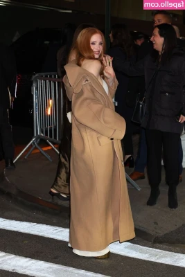 Jessica Chastain [ jessica-chastain ] - I feed him well 😋