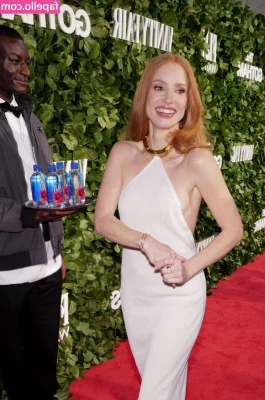 Jessica Chastain [ jessica-chastain ] - Perfect and peachy ass✨🔥🍑