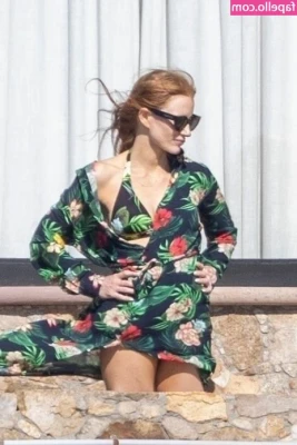 Jessica Chastain [ jessica-chastain ] - Oopsies 😇💦