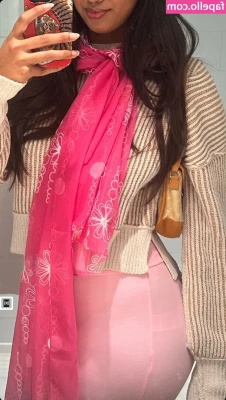 ritishaaaaaaaaaa - this view but WITHOUT the leggings is in your inbox 👀