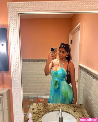 ritishaaaaaaaaaa - Who wants to take this toe ring off of me with their tongue   you re