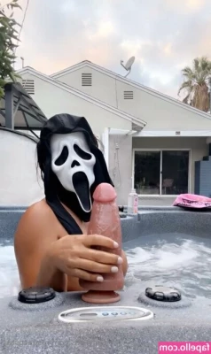 rosaacosta [ rosaacosta-2 ] - Over 10 inches
