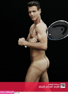 Venus Williams [ venus-williams ] - these are the kinds of photos I send to my boytoy when I’m telling