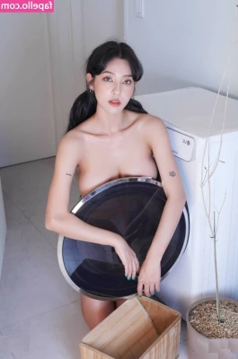 Jeon Jisu [ jeon-jisu ] - What do you wanna see more from me