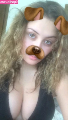 Preciadoll - Bra or no bra?