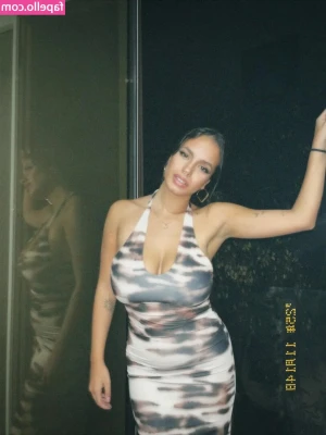 Alba Gallardo [ alba-gallardo ] - . Somebody requested it so I started Spreading my ass for y’all