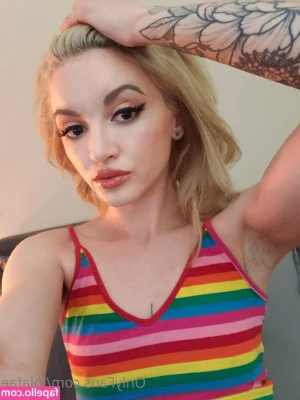 lolafae - Undressing myself is so boring  I need some excitement
