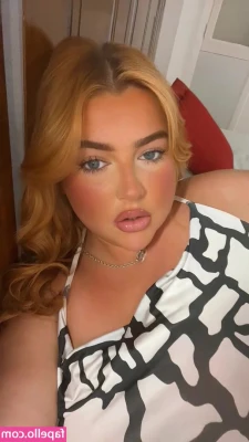 alyssa.garbett [ alyssa-garbett ] - I’m getting ready to go suck dick 😋