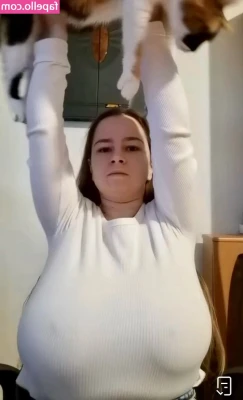 honorine_22.11 [ honorine-22-11 ] - 1.25.21 - Trying Out a New Prostate Toy, It's a New Favorite