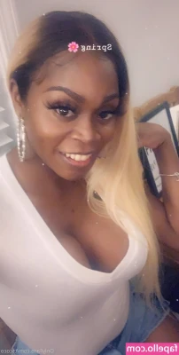 TS Coco [ ts-coco ] - Can you guess what I want to do to you? 😏