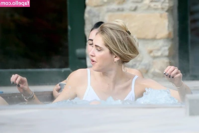 Chiara Ferragni [ chiara-ferragni ] - Piper goes Topless while DJ 😄