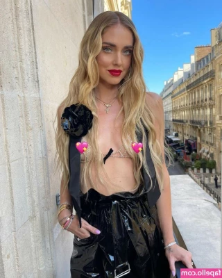 Chiara Ferragni [ chiara-ferragni ] - You definitely wanna get that locked rain photo bunch i just sent out