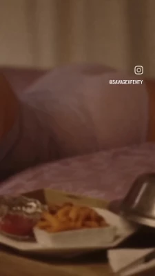  [ rihanna ] - For my leather glove Fetish fans ❤️