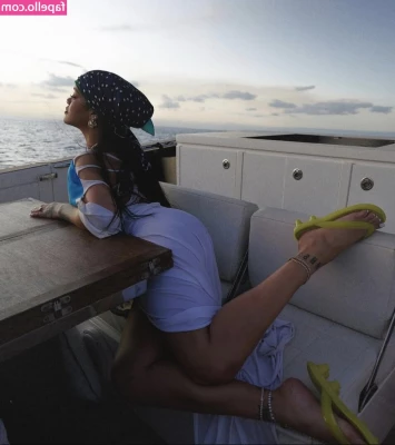 Rihanna - forgot to mention I made a backup tiktok to post on while I wait for