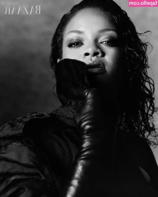 Rihanna - If you haven t already  you need to open the pic in your DMs
