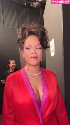 Rihanna - Mowed the yard today in a tank top just like this   do you think I part 1