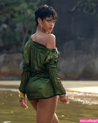 Rihanna - 𝐏𝐎𝐕 : 𝐘𝐎𝐔𝐑 𝐒𝐍𝐄𝐀𝐊𝐈𝐍𝐆 part 1