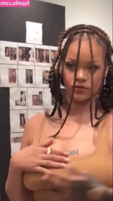 Rihanna - What I wore for Bull yesterday 😊