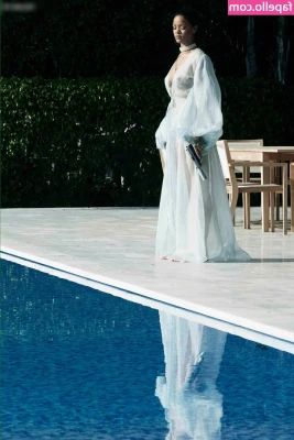Rihanna - #dessousdux Les vieux dans le porno part 1