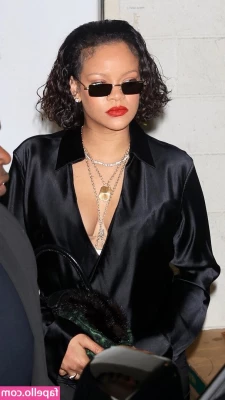 Rihanna - I know y all miss me but be patient  I have new content coming see 