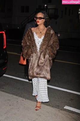 Rihanna - Did you miss us part 2