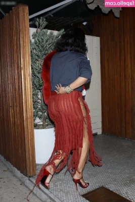 Rihanna - I won an Award in the Australian Adult Entertainment lndustry Awards