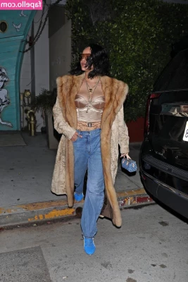 Rihanna - Hi  lt 3