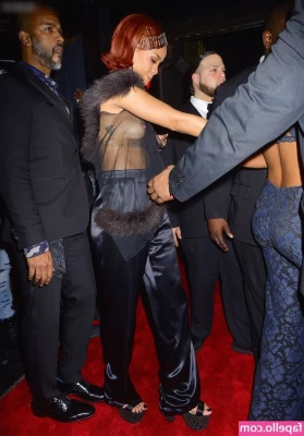 Rihanna - What would you do with me in this