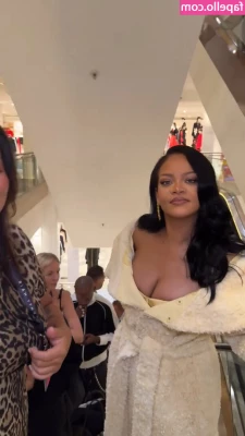 Rihanna - León  amp   romeodavisxl