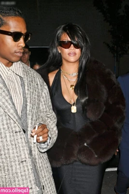 Rihanna - I ll be your face mask part 1