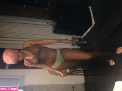 Rihanna - Sexy witch photos pt1 part 1