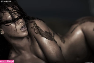 Rihanna - Here we go my darlings  the win vote video  Tell me what you think part 1